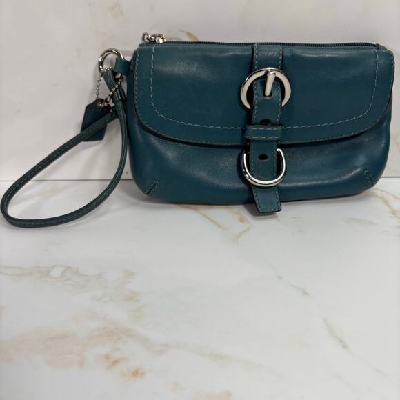 Coach F43368 Leather Wristlet Wallet Teal Blue Buckle Clutch SV/TE Classic - Picture 1 of 14